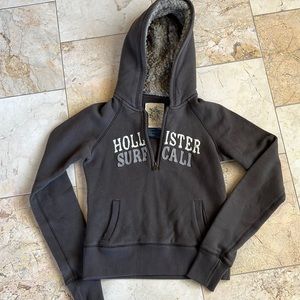 Hollister hoodie medium
